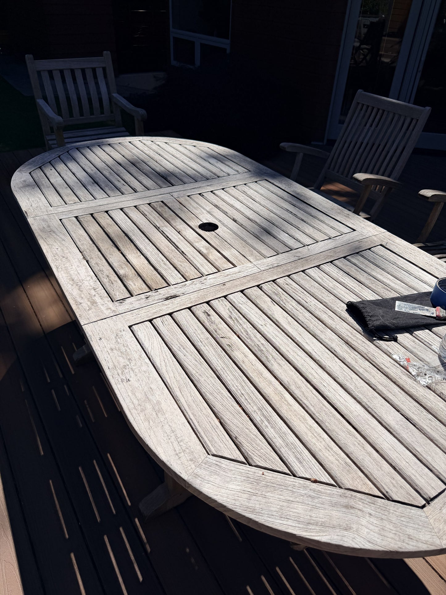 Outdoor Wood Furniture Refinishing | Bothell & Seattle Area | 24 Solve