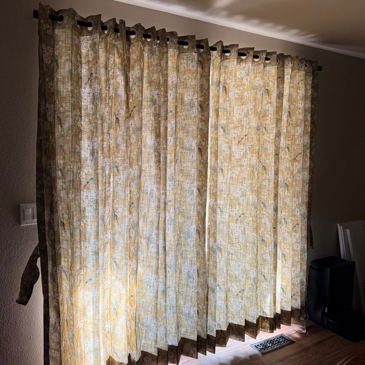 Curtain Rod Installation Service