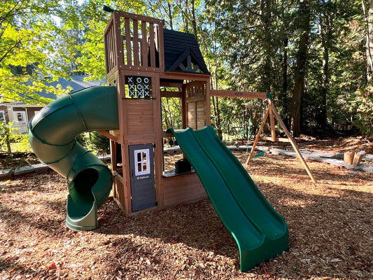 Swing set installation service in Seattle WA