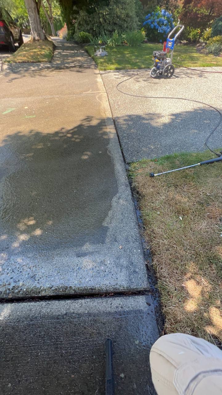 Pressure Washing Service | Driveway, Stairs, Patio & More | Seattle Area