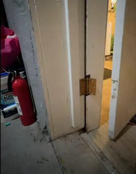 Door Hinge Repair & Replacement Service