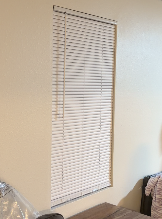 Blind Installation Service | Seattle Bothell Handyman – 24 Solve