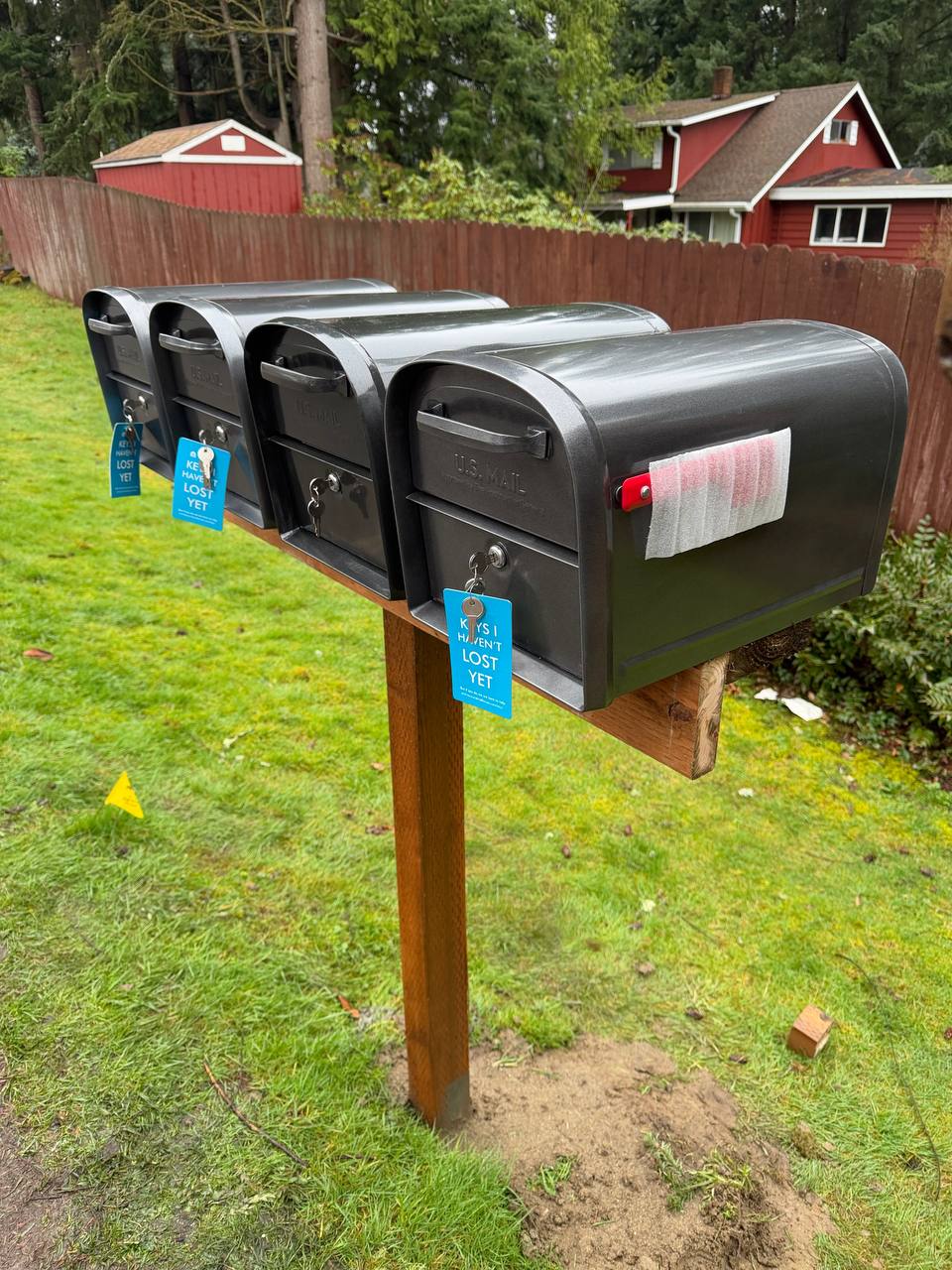 New mailbox post and mailbox installation in Bothell, Bellevue, Kirkland & Seattle. Single or multi-unit.